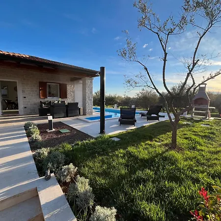 Milanezi Villa Višnjan