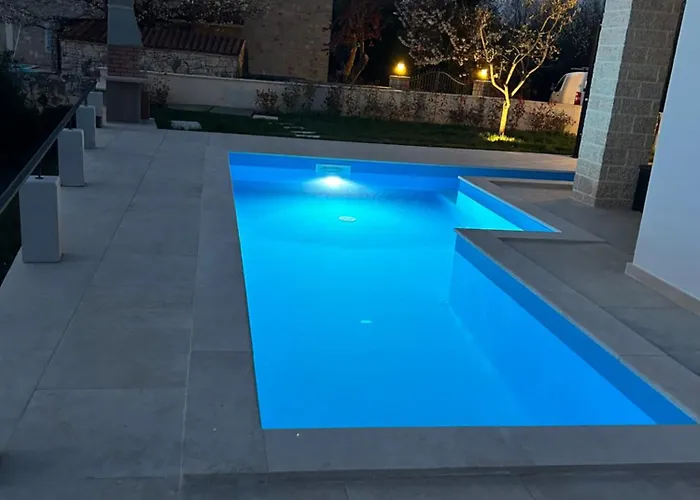 Milanezi Vila Visnjan